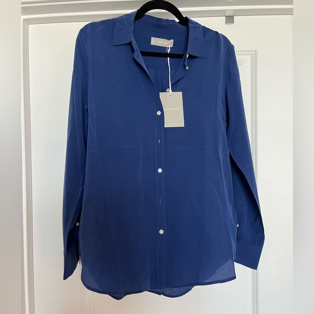 Everlane Clean Silk Relaxed Button Down Shirt